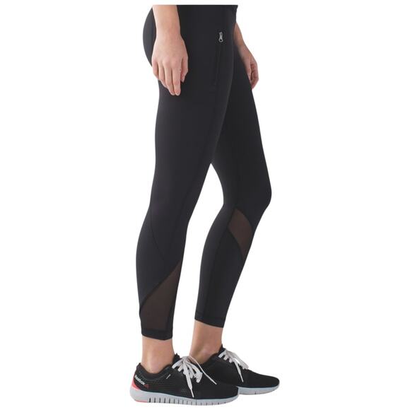 EUC Lululemon Inspire Reflective Tight II (Mesh) Black 25” (7/8) Size 4 - Picture 3 of 12
